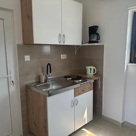 Stanko Apartment *